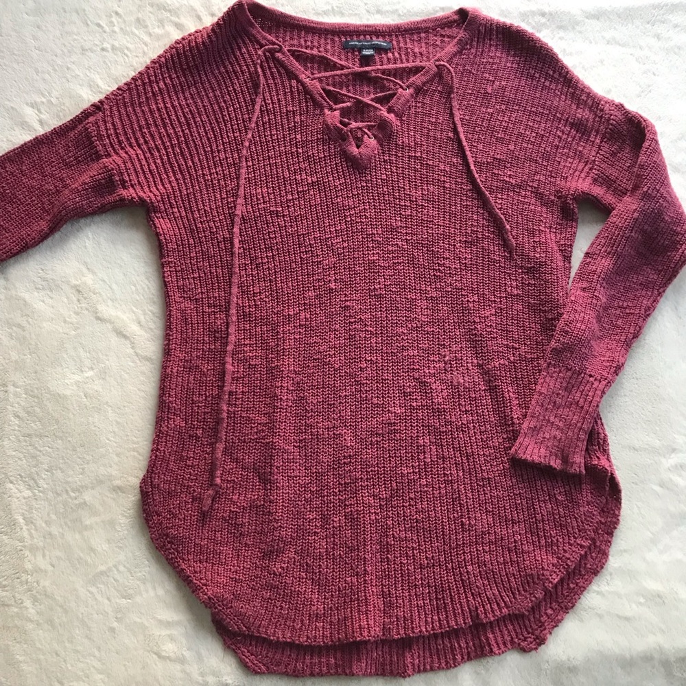 American eagle maroon sweater